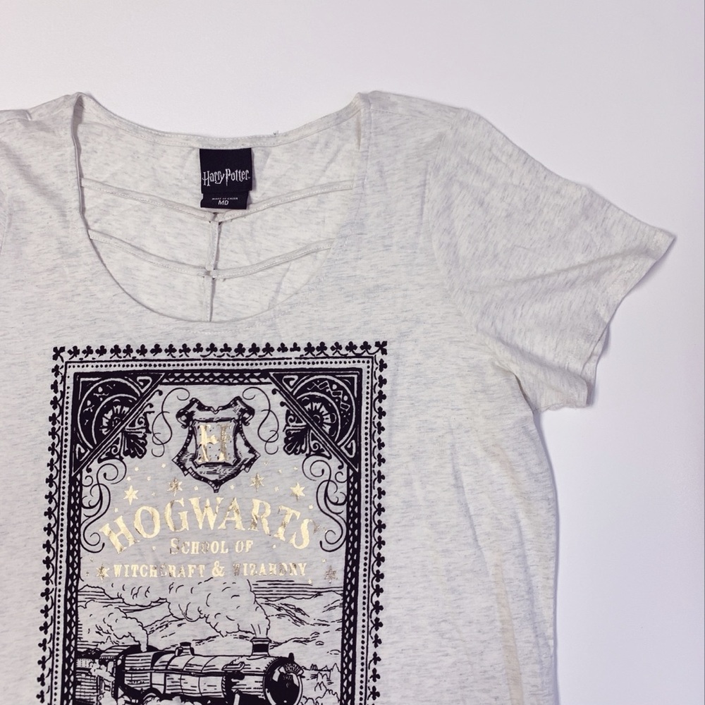 ⚡️NWOT [Harry Potter] Platform 9 3/4 Fashion Top